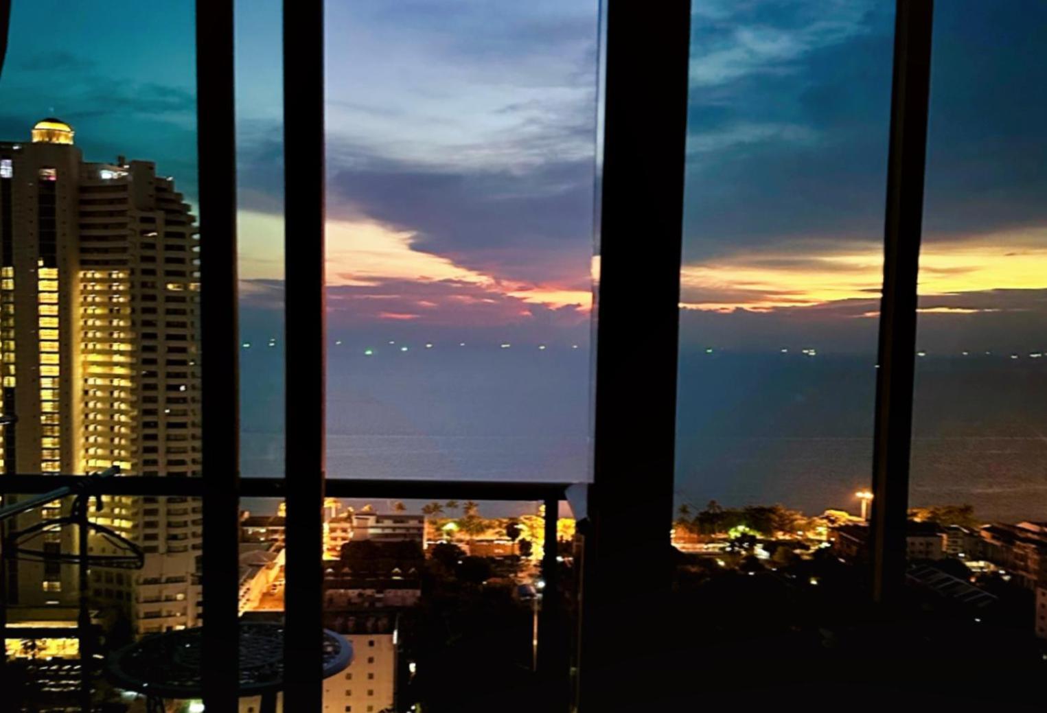 芭提雅高层海景奢华公寓the Riviera Jomtien生香家直达海滩2704 外观 照片
